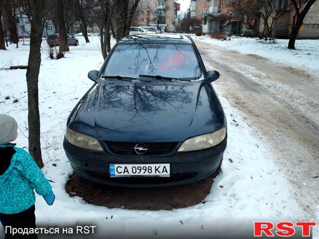Синій Опель Вектра, об'ємом двигуна 1.8 л та пробігом 240 тис. км за 1600 $, фото 1 на Automoto.ua