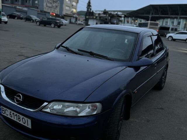 Синий Опель Вектра, объемом двигателя 1.8 л и пробегом 400 тыс. км за 2500 $, фото 1 на Automoto.ua