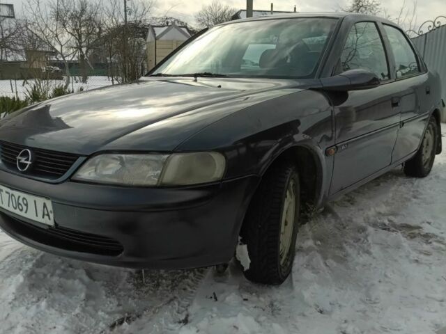 Синій Опель Вектра, об'ємом двигуна 1.6 л та пробігом 123 тис. км за 1400 $, фото 1 на Automoto.ua