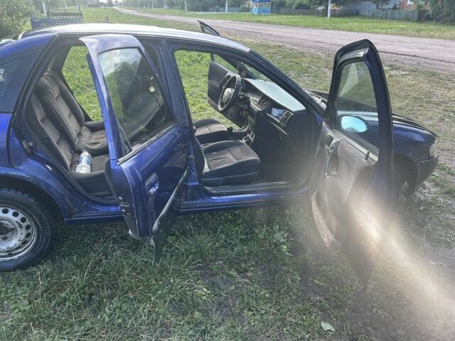 Синий Опель Вектра, объемом двигателя 1.6 л и пробегом 3 тыс. км за 700 $, фото 1 на Automoto.ua