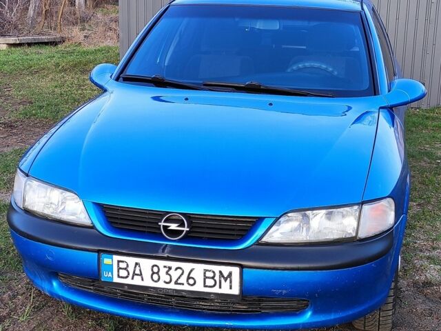 Синій Опель Вектра, об'ємом двигуна 1.6 л та пробігом 480 тис. км за 3000 $, фото 1 на Automoto.ua