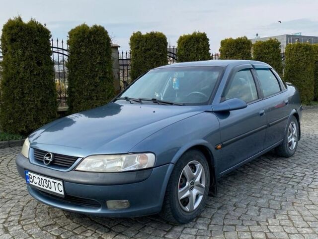 Синій Опель Вектра, об'ємом двигуна 1.8 л та пробігом 400 тис. км за 2700 $, фото 1 на Automoto.ua