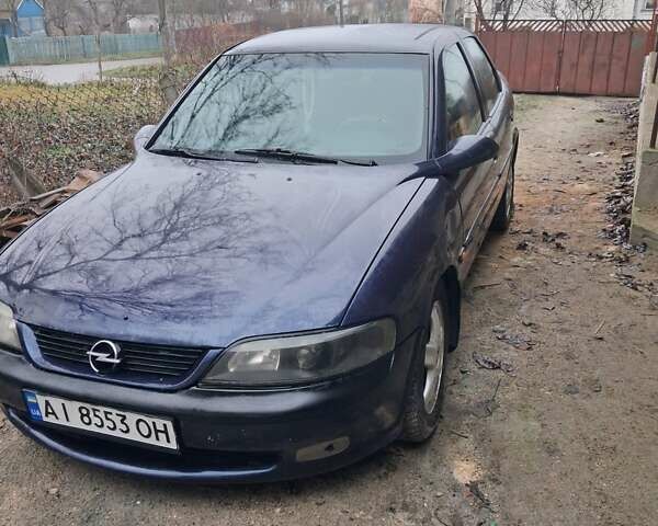 Синий Опель Вектра, объемом двигателя 2 л и пробегом 1 тыс. км за 2300 $, фото 1 на Automoto.ua