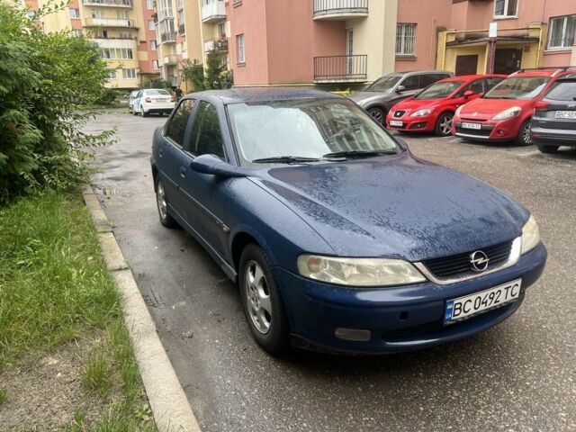Синій Опель Вектра, об'ємом двигуна 1.8 л та пробігом 346 тис. км за 2200 $, фото 1 на Automoto.ua