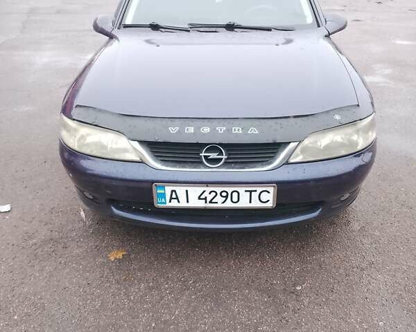 Синій Опель Вектра, об'ємом двигуна 1.6 л та пробігом 370 тис. км за 3000 $, фото 1 на Automoto.ua