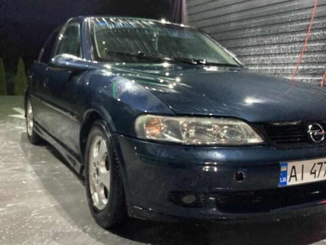 Синій Опель Вектра, об'ємом двигуна 2 л та пробігом 470 тис. км за 2200 $, фото 1 на Automoto.ua