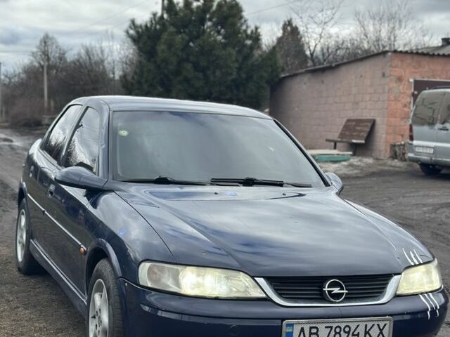 Синій Опель Вектра, об'ємом двигуна 1.6 л та пробігом 100 тис. км за 1400 $, фото 1 на Automoto.ua