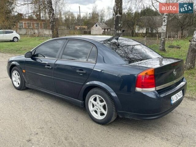 Синій Опель Вектра, об'ємом двигуна 2.2 л та пробігом 356 тис. км за 4100 $, фото 1 на Automoto.ua