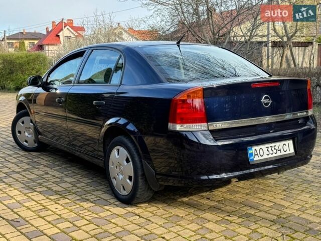 Синий Опель Вектра, объемом двигателя 1.8 л и пробегом 197 тыс. км за 5300 $, фото 1 на Automoto.ua