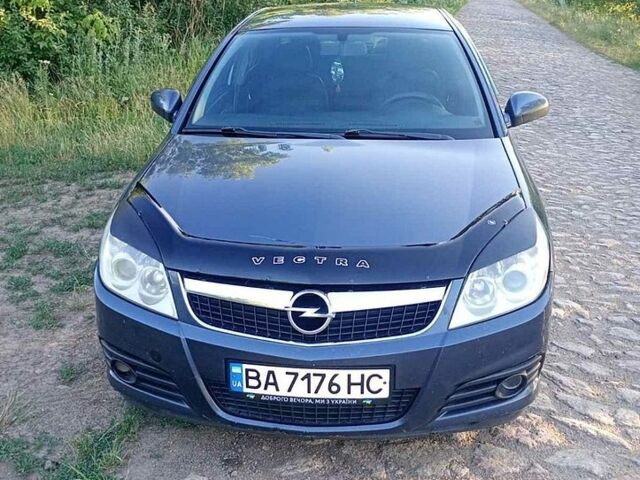 Синий Опель Вектра, объемом двигателя 1.6 л и пробегом 355 тыс. км за 4400 $, фото 1 на Automoto.ua