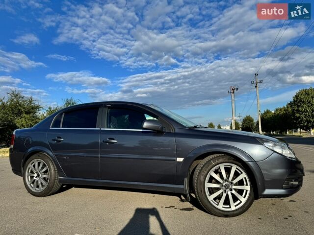Синий Опель Вектра, объемом двигателя 2.2 л и пробегом 350 тыс. км за 5800 $, фото 1 на Automoto.ua