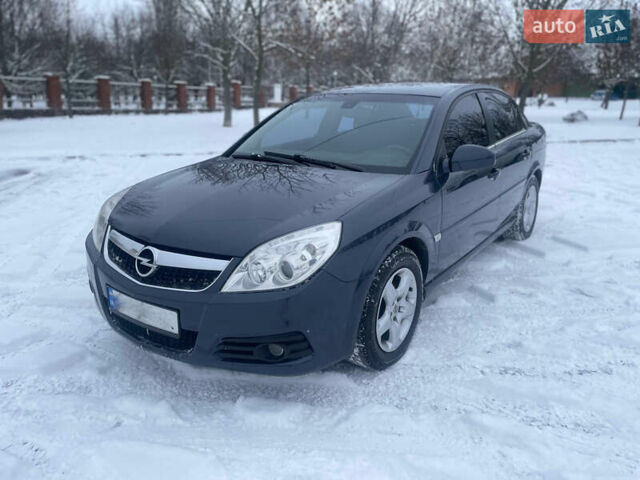 Синий Опель Вектра, объемом двигателя 2.2 л и пробегом 186 тыс. км за 5300 $, фото 1 на Automoto.ua