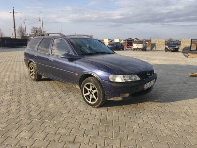 Синий Опель Вектра, объемом двигателя 1.6 л и пробегом 1 тыс. км за 2100 $, фото 1 на Automoto.ua