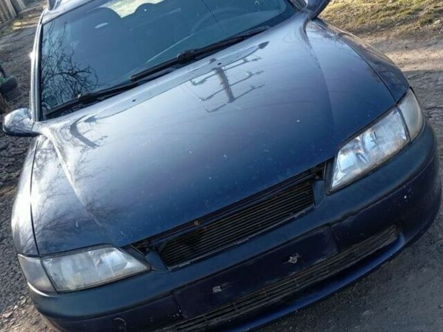 Синий Опель Вектра, объемом двигателя 1.6 л и пробегом 200 тыс. км за 678 $, фото 1 на Automoto.ua