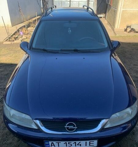 Синий Опель Вектра, объемом двигателя 2 л и пробегом 290 тыс. км за 2500 $, фото 1 на Automoto.ua