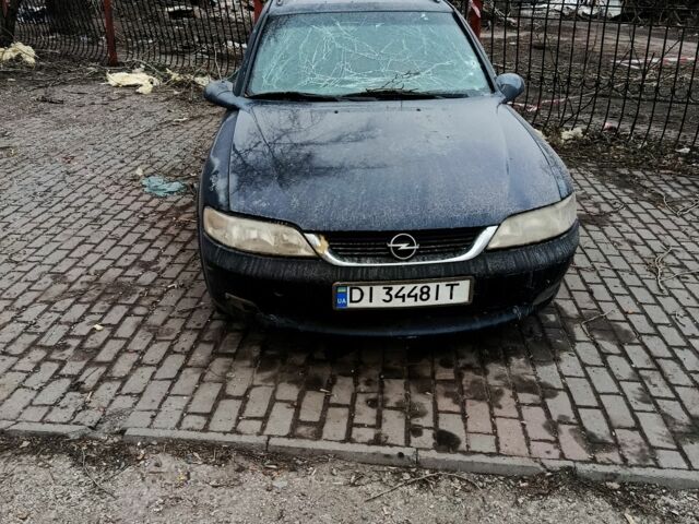 Синий Опель Вектра, объемом двигателя 2 л и пробегом 1 тыс. км за 650 $, фото 1 на Automoto.ua