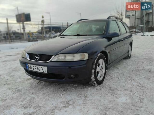 Синій Опель Вектра, об'ємом двигуна 1.6 л та пробігом 345 тис. км за 3000 $, фото 1 на Automoto.ua