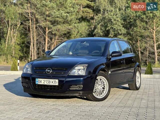 Синій Опель Вектра, об'ємом двигуна 2.17 л та пробігом 400 тис. км за 2850 $, фото 1 на Automoto.ua