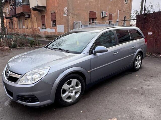 Синий Опель Вектра, объемом двигателя 1.9 л и пробегом 213 тыс. км за 2750 $, фото 1 на Automoto.ua