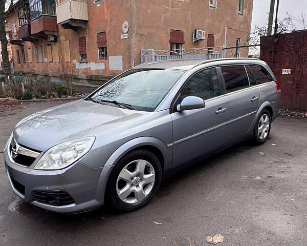 Синий Опель Вектра, объемом двигателя 1.9 л и пробегом 213 тыс. км за 2450 $, фото 1 на Automoto.ua