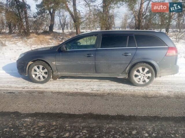 Синий Опель Вектра, объемом двигателя 1.8 л и пробегом 290 тыс. км за 5800 $, фото 1 на Automoto.ua