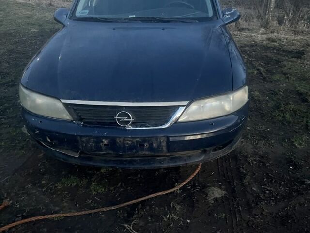 Синій Опель Вектра, об'ємом двигуна 0 л та пробігом 150 тис. км за 700 $, фото 1 на Automoto.ua