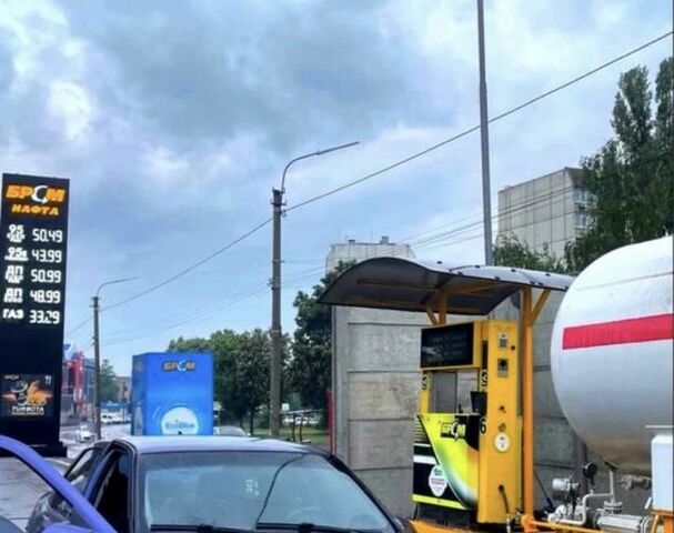 Синий Опель Вектра, объемом двигателя 1.8 л и пробегом 312 тыс. км за 1450 $, фото 1 на Automoto.ua