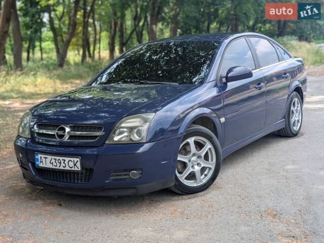 Синий Опель Вектра, объемом двигателя 2.2 л и пробегом 381 тыс. км за 3750 $, фото 1 на Automoto.ua