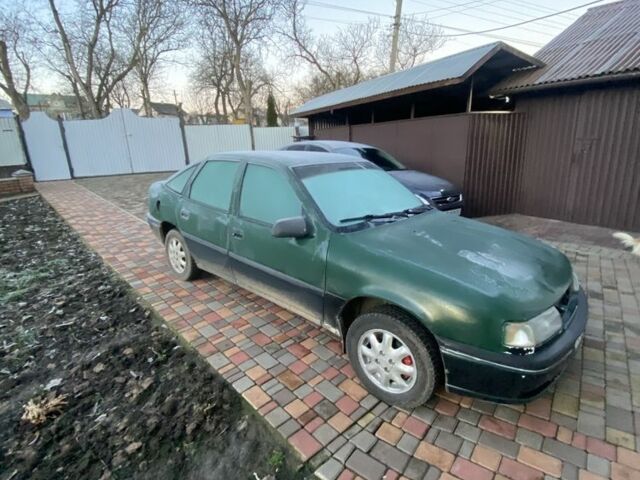 Зеленый Опель Вектра, объемом двигателя 2 л и пробегом 360 тыс. км за 800 $, фото 1 на Automoto.ua