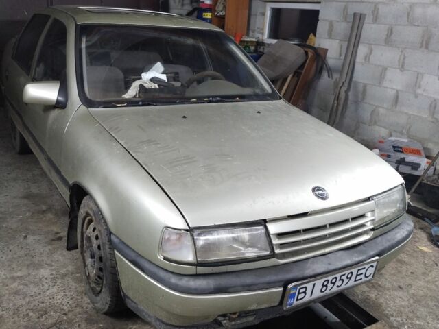 Зеленый Опель Вектра, объемом двигателя 0 л и пробегом 1 тыс. км за 600 $, фото 1 на Automoto.ua