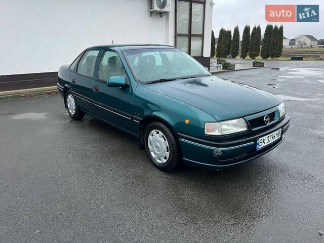 Зелений Опель Вектра, об'ємом двигуна 2 л та пробігом 221 тис. км за 2600 $, фото 1 на Automoto.ua