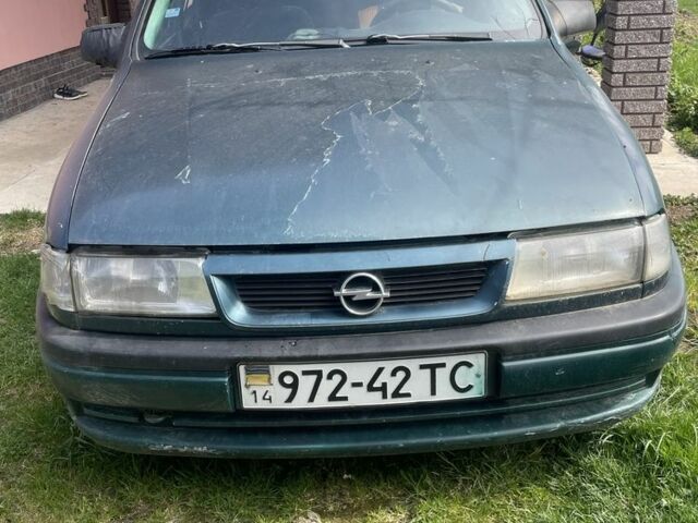 Зелений Опель Вектра, об'ємом двигуна 1.7 л та пробігом 260 тис. км за 500 $, фото 1 на Automoto.ua