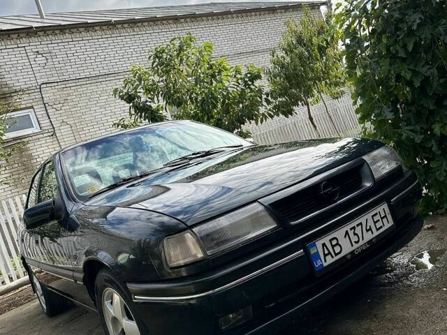 Зелений Опель Вектра, об'ємом двигуна 1.9 л та пробігом 298 тис. км за 1339 $, фото 1 на Automoto.ua