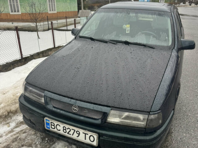 Зеленый Опель Вектра, объемом двигателя 1.7 л и пробегом 333 тыс. км за 1850 $, фото 1 на Automoto.ua