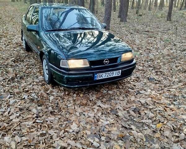 Зеленый Опель Вектра, объемом двигателя 1.7 л и пробегом 250 тыс. км за 1390 $, фото 1 на Automoto.ua