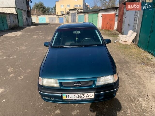 Зеленый Опель Вектра, объемом двигателя 2 л и пробегом 277 тыс. км за 1700 $, фото 1 на Automoto.ua