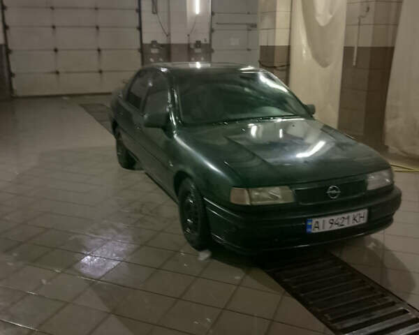 Зеленый Опель Вектра, объемом двигателя 1.8 л и пробегом 285 тыс. км за 1750 $, фото 1 на Automoto.ua