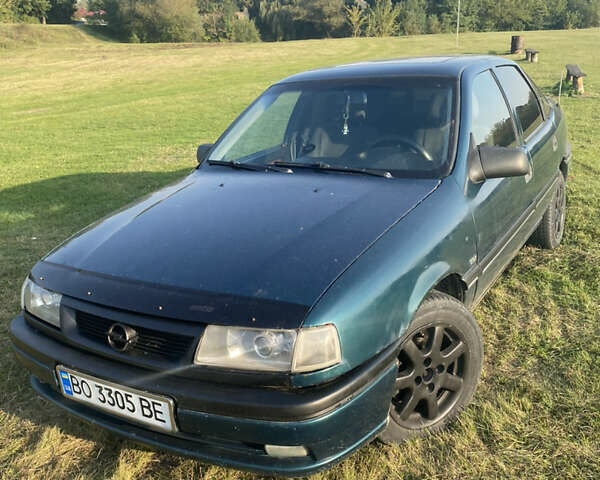 Зеленый Опель Вектра, объемом двигателя 2 л и пробегом 400 тыс. км за 1750 $, фото 1 на Automoto.ua