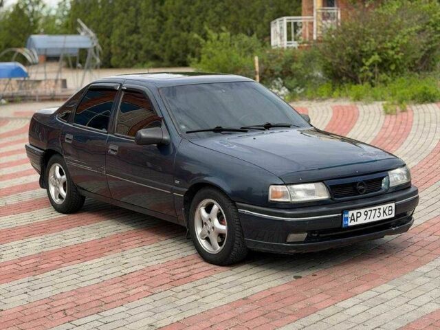 Зеленый Опель Вектра, объемом двигателя 2 л и пробегом 288 тыс. км за 1650 $, фото 1 на Automoto.ua
