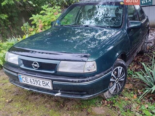 Зеленый Опель Вектра, объемом двигателя 2 л и пробегом 100 тыс. км за 1900 $, фото 1 на Automoto.ua