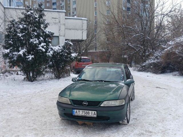 Зеленый Опель Вектра, объемом двигателя 0 л и пробегом 350 тыс. км за 1700 $, фото 1 на Automoto.ua