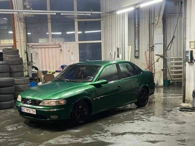 Зелений Опель Вектра, об'ємом двигуна 2 л та пробігом 1 тис. км за 750 $, фото 1 на Automoto.ua