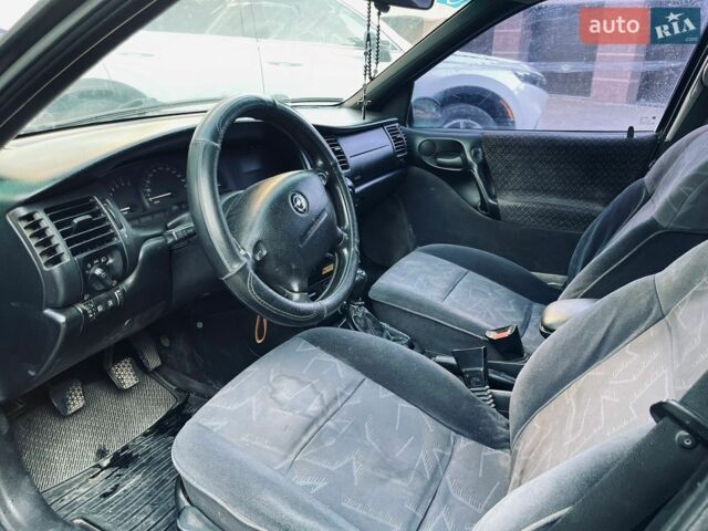 Зеленый Опель Вектра, объемом двигателя 1.8 л и пробегом 300 тыс. км за 950 $, фото 1 на Automoto.ua