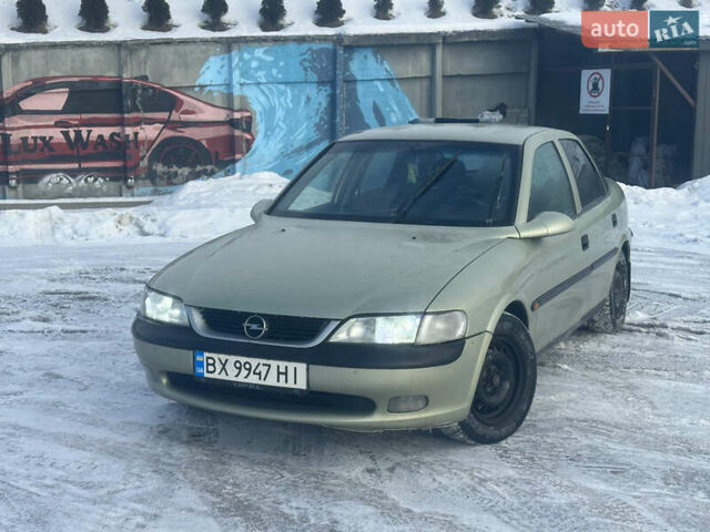 Зеленый Опель Вектра, объемом двигателя 1.6 л и пробегом 400 тыс. км за 2999 $, фото 1 на Automoto.ua