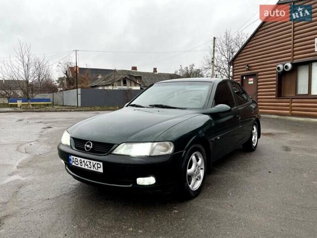 Зеленый Опель Вектра, объемом двигателя 2 л и пробегом 355 тыс. км за 3200 $, фото 1 на Automoto.ua