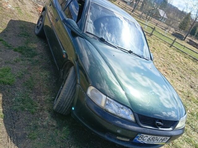 Зелений Опель Вектра, об'ємом двигуна 1.6 л та пробігом 260 тис. км за 1600 $, фото 1 на Automoto.ua