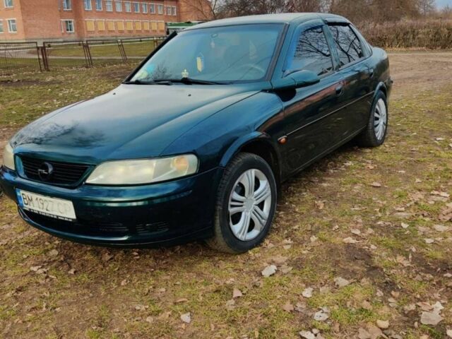 Зеленый Опель Вектра, объемом двигателя 1.8 л и пробегом 385 тыс. км за 3800 $, фото 1 на Automoto.ua
