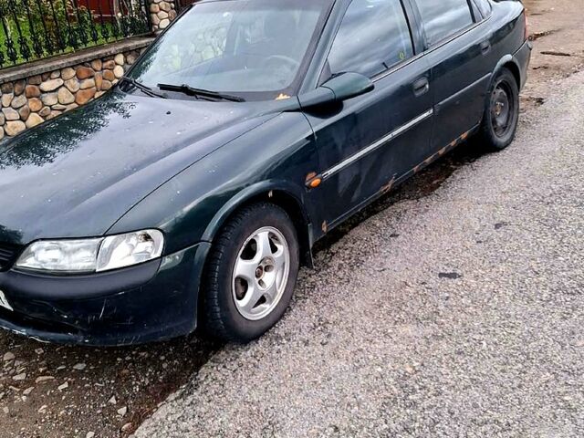 Зелений Опель Вектра, об'ємом двигуна 1.6 л та пробігом 0 тис. км за 1200 $, фото 1 на Automoto.ua