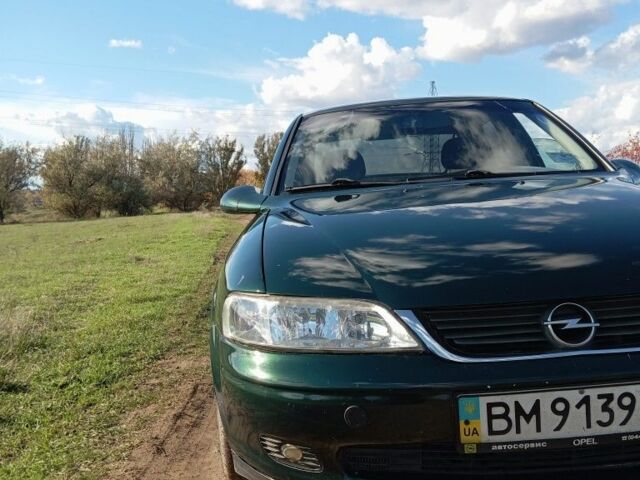 Опель Вектра 1999 в Краматорске на Automoto.ua Зеленый Опель Вектра, объемом двигателя 1.8 л и пробегом 200 тыс. км за 2071 $, фото 1 на Automoto.ua