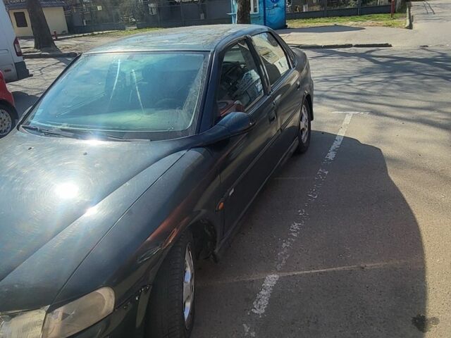 Зеленый Опель Вектра, объемом двигателя 2 л и пробегом 365 тыс. км за 800 $, фото 1 на Automoto.ua